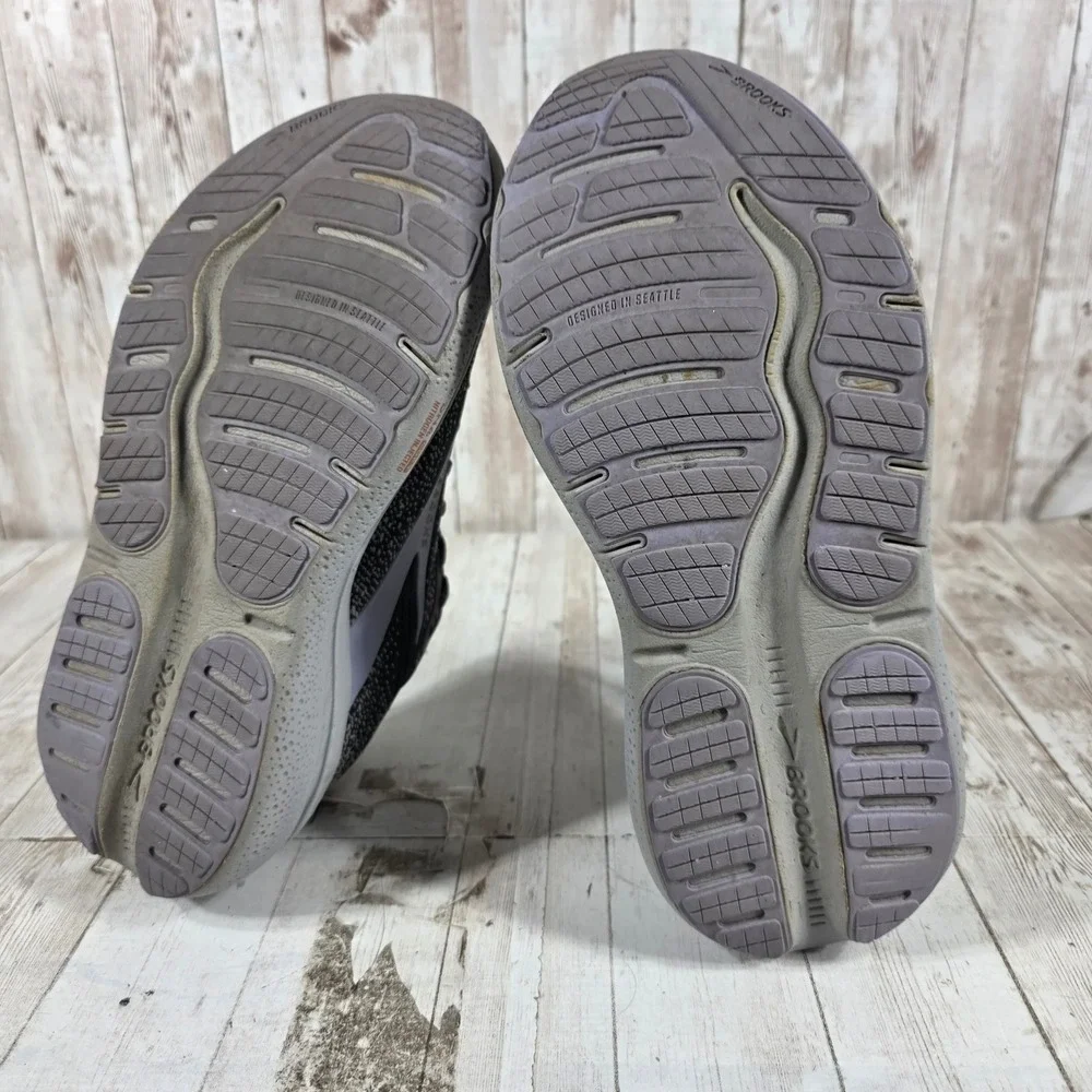 Brooks Ghost Max 2 Womens 7.5 Wide Black Grey Running Shoes 1204201D005
